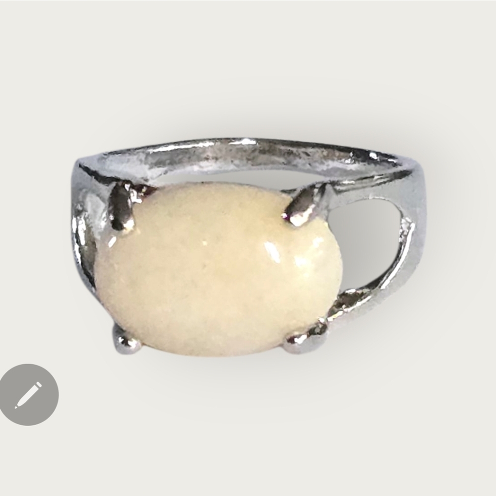 RARE BEZEL SET POLISHED PEACH CABECHON INTRICATE SILVER BAND NEW SIZE 8 RING